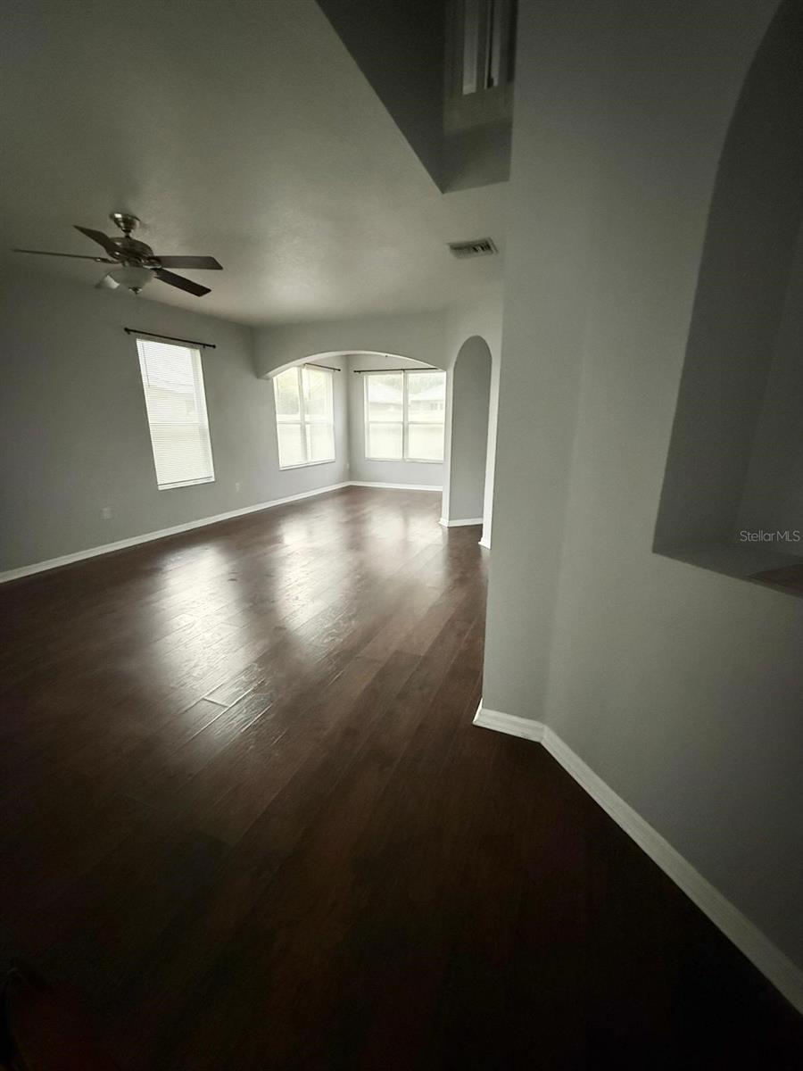 Image 2 of 60 For 14116 Entrada Drive