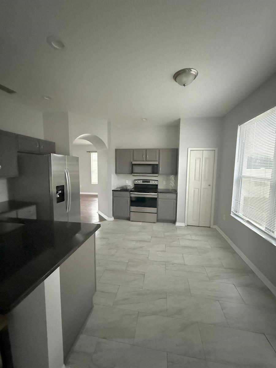 Image 24 of 60 For 14116 Entrada Drive