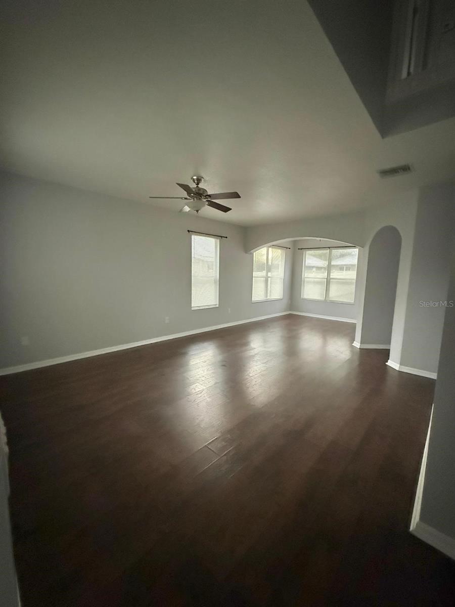 Image 3 of 60 For 14116 Entrada Drive