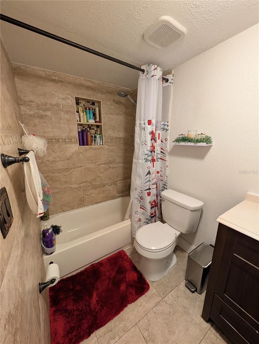 Image 26 of 47 For 4415 Semoran Boulevard 5