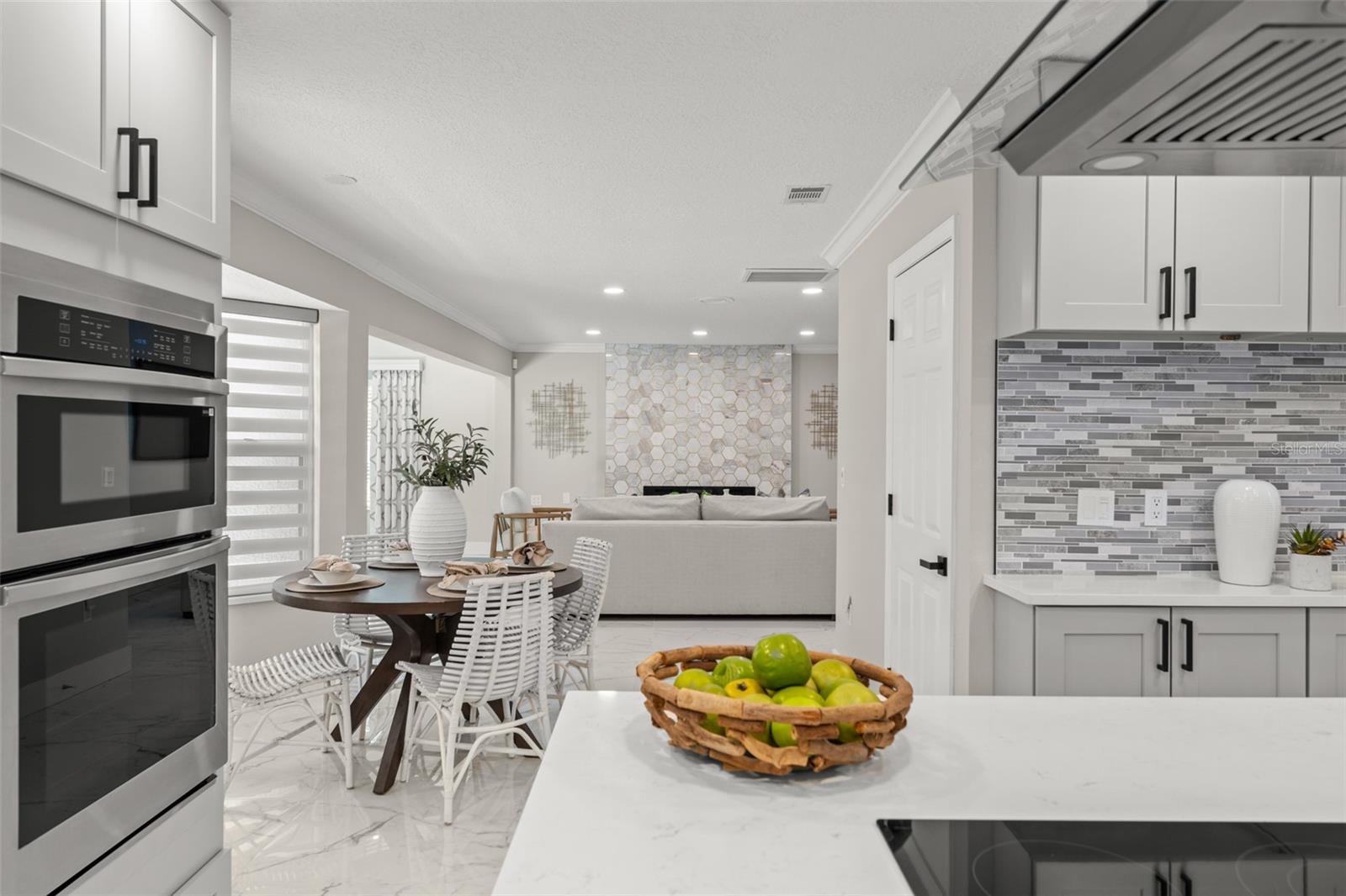 Image 18 of 73 For 109 12th Avenue