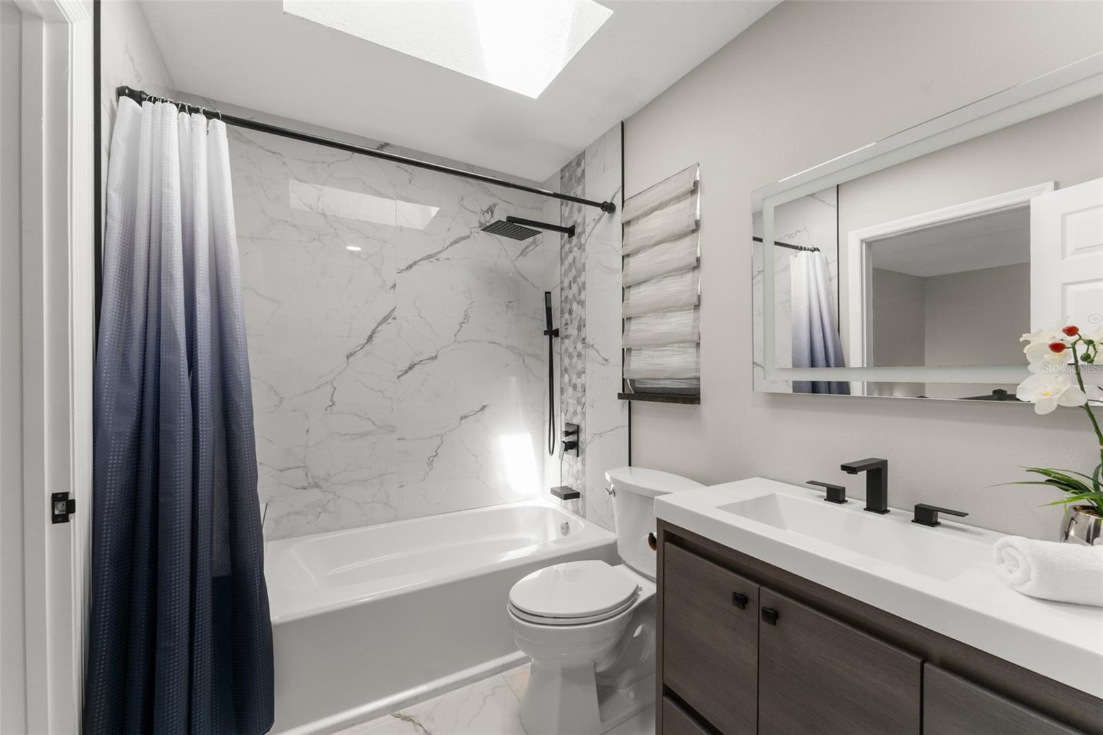 Image 47 of 73 For 109 12th Avenue