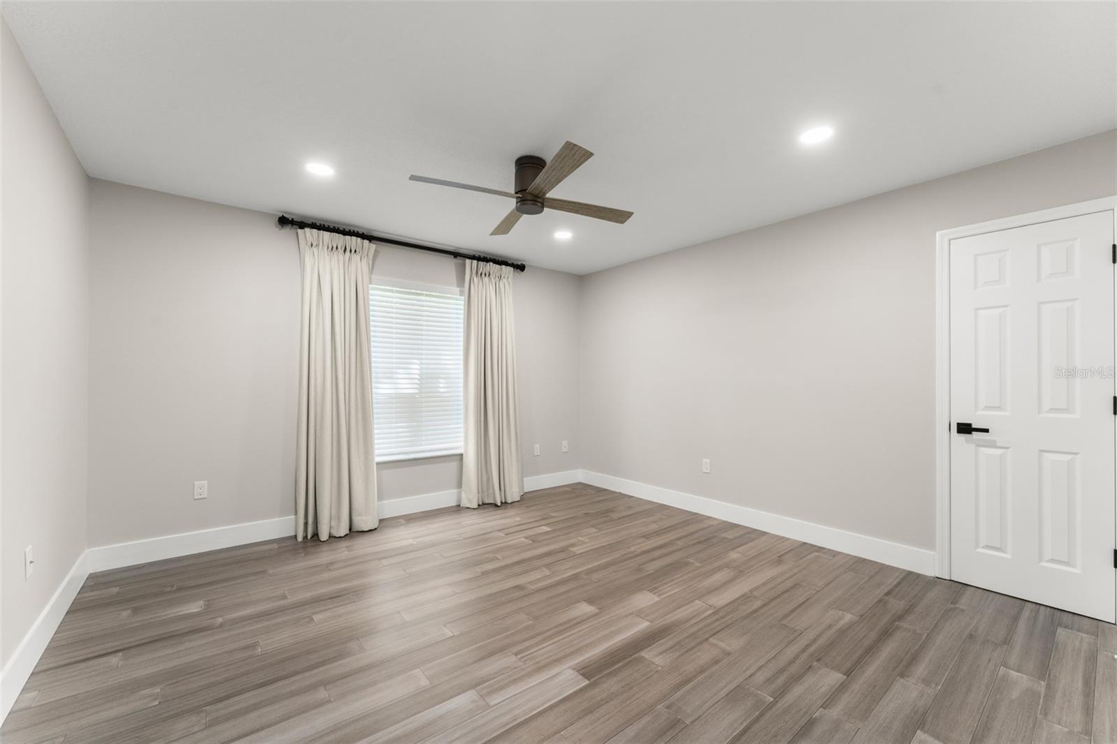 Image 50 of 73 For 109 12th Avenue