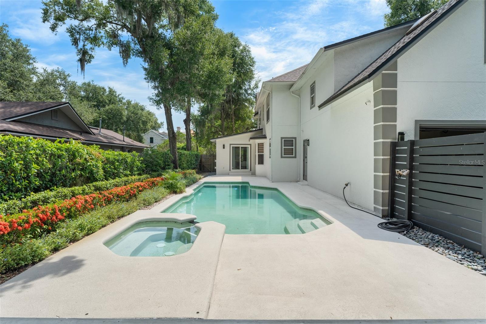 Image 61 of 73 For 109 12th Avenue