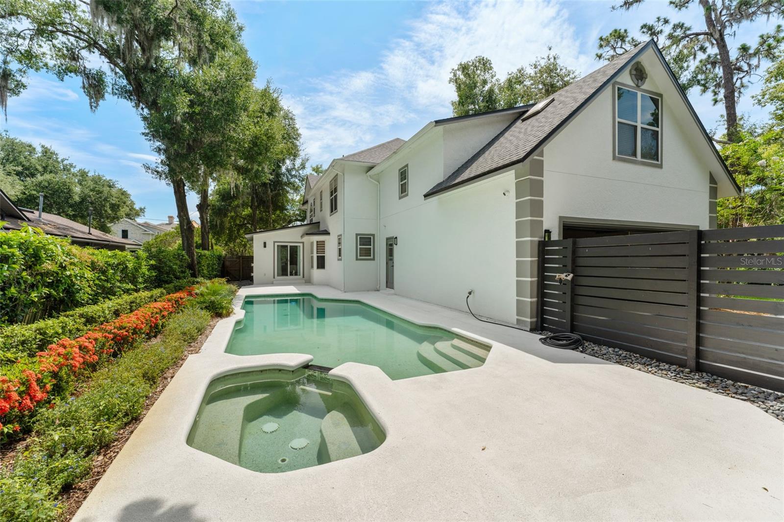 Image 63 of 73 For 109 12th Avenue