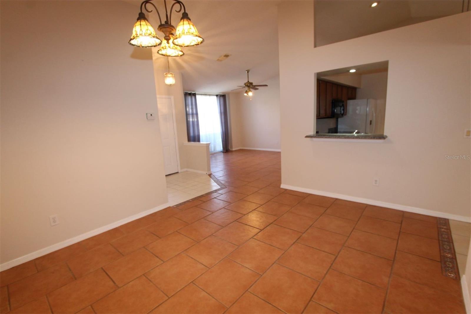 Image 9 of 20 For 476 Wexdon Court