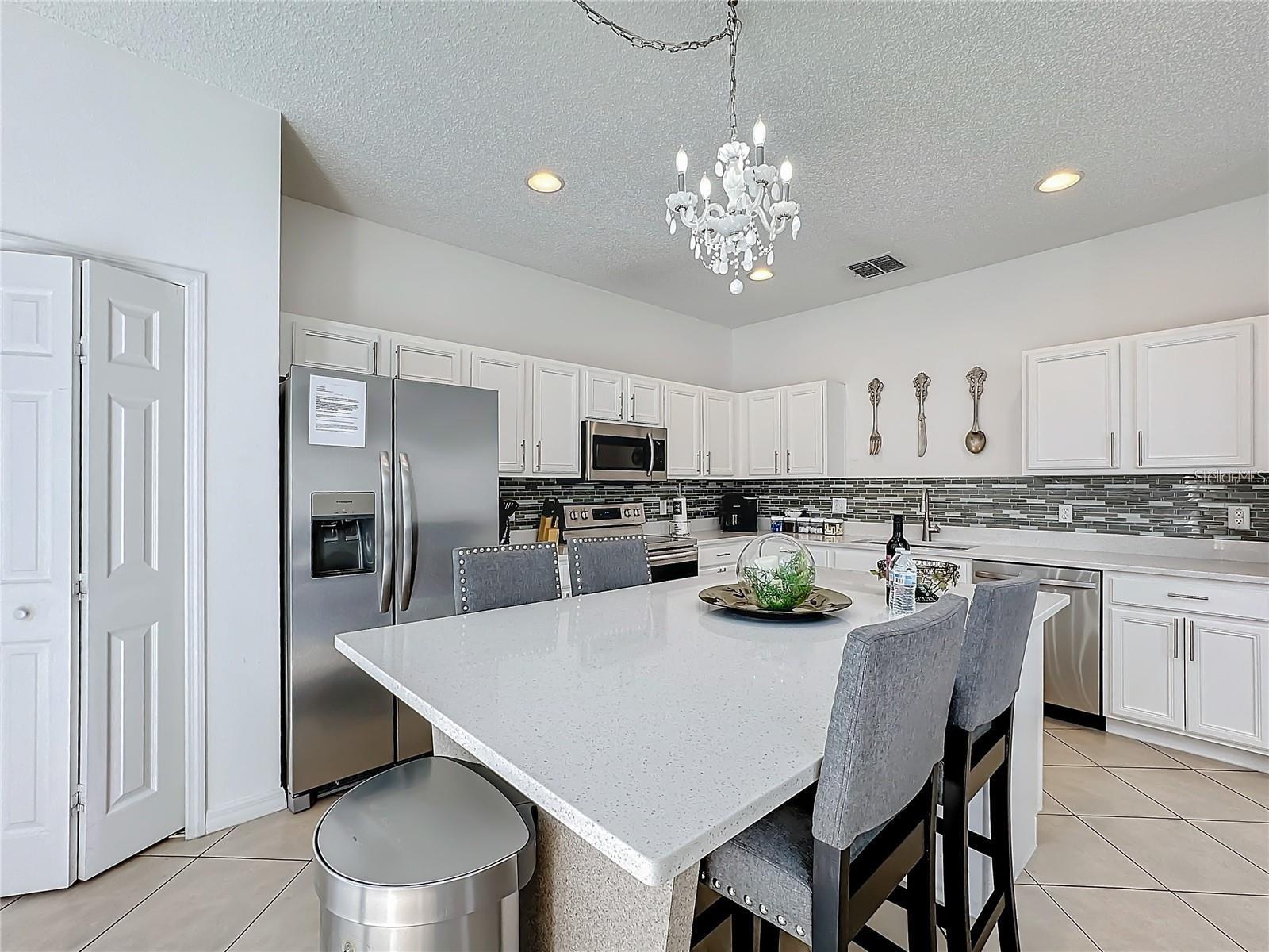 Image 15 of 49 For 2719 Lido Key Drive