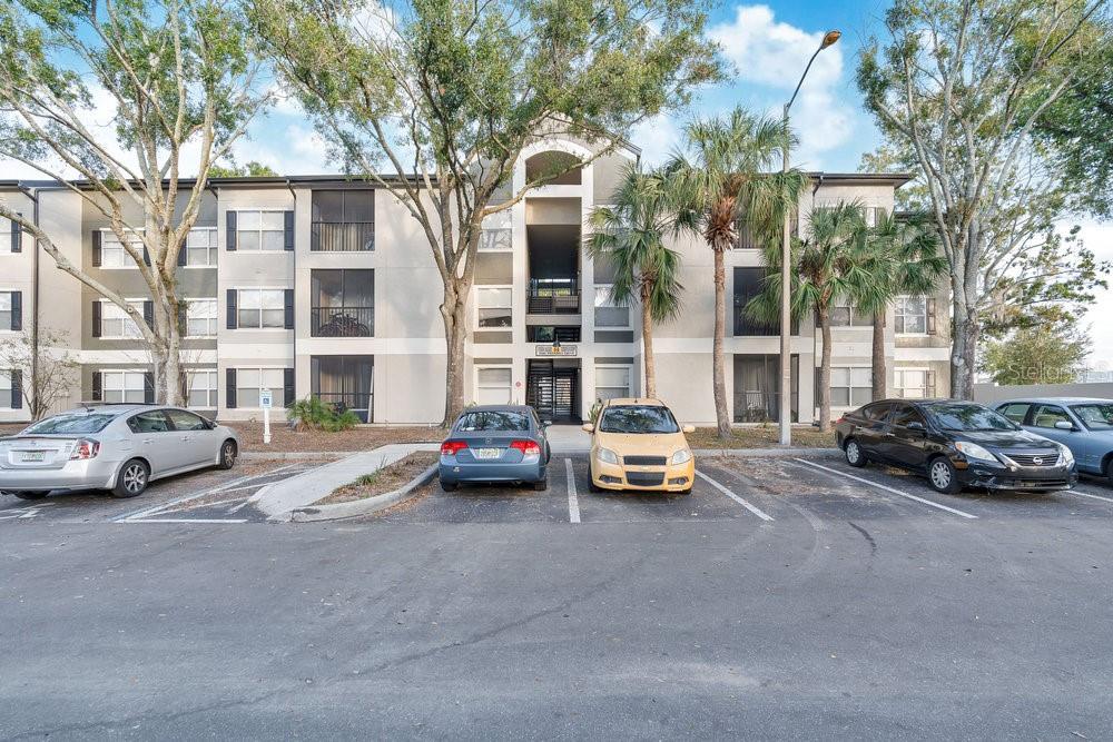 Image 32 of 49 For 7606 Pissarro Drive 14305