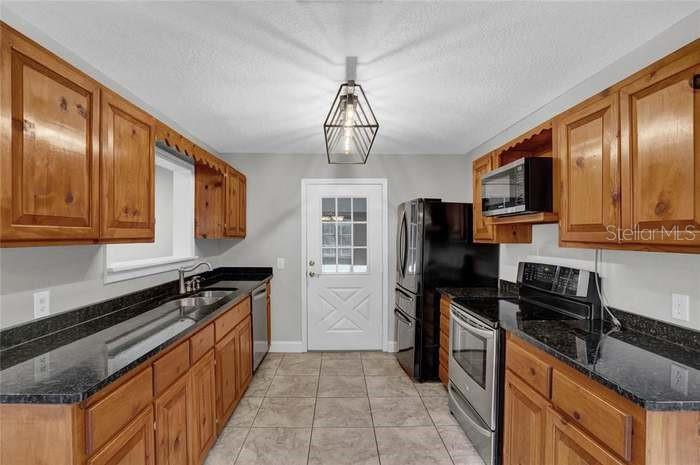 Image 10 of 25 For 7917 Carolina Lane