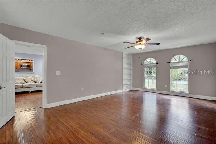 Image 12 of 25 For 7917 Carolina Lane