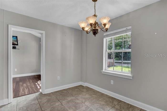 Image 13 of 25 For 7917 Carolina Lane