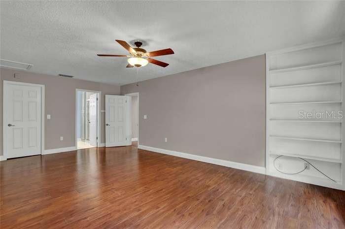 Image 14 of 25 For 7917 Carolina Lane