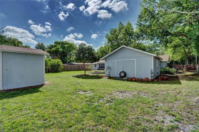 Image 22 of 25 For 7917 Carolina Lane