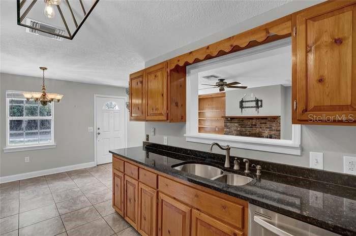 Image 9 of 25 For 7917 Carolina Lane