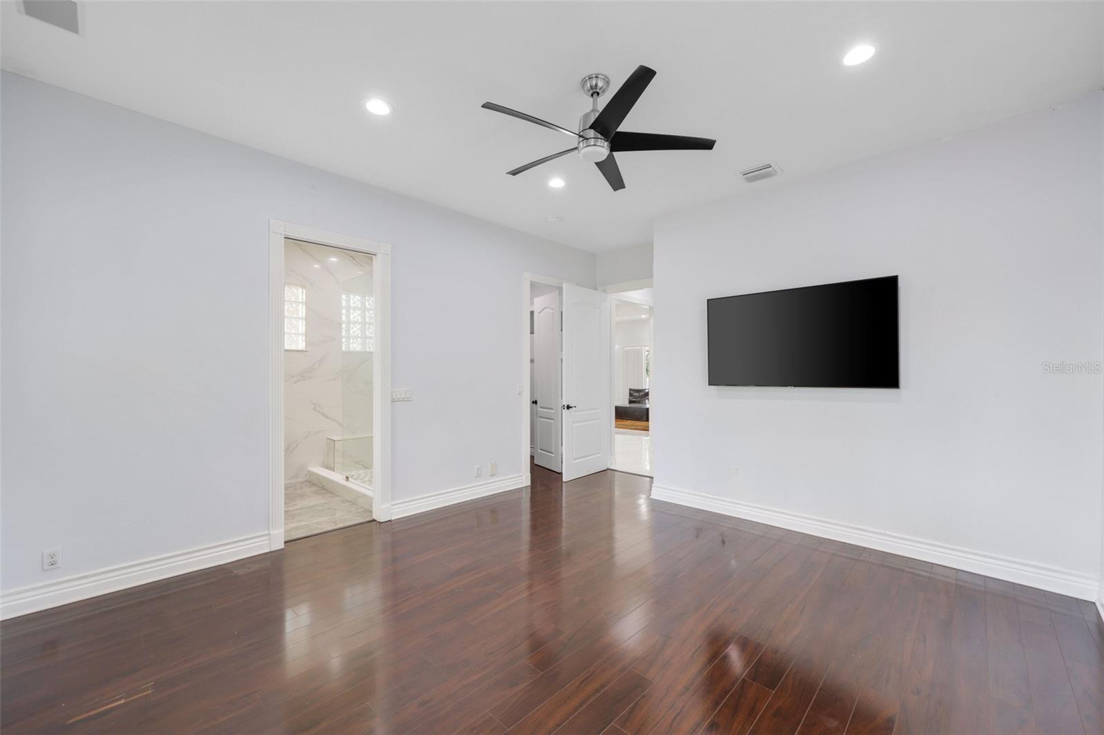 Image 34 of 97 For 10630 El Caballo Court