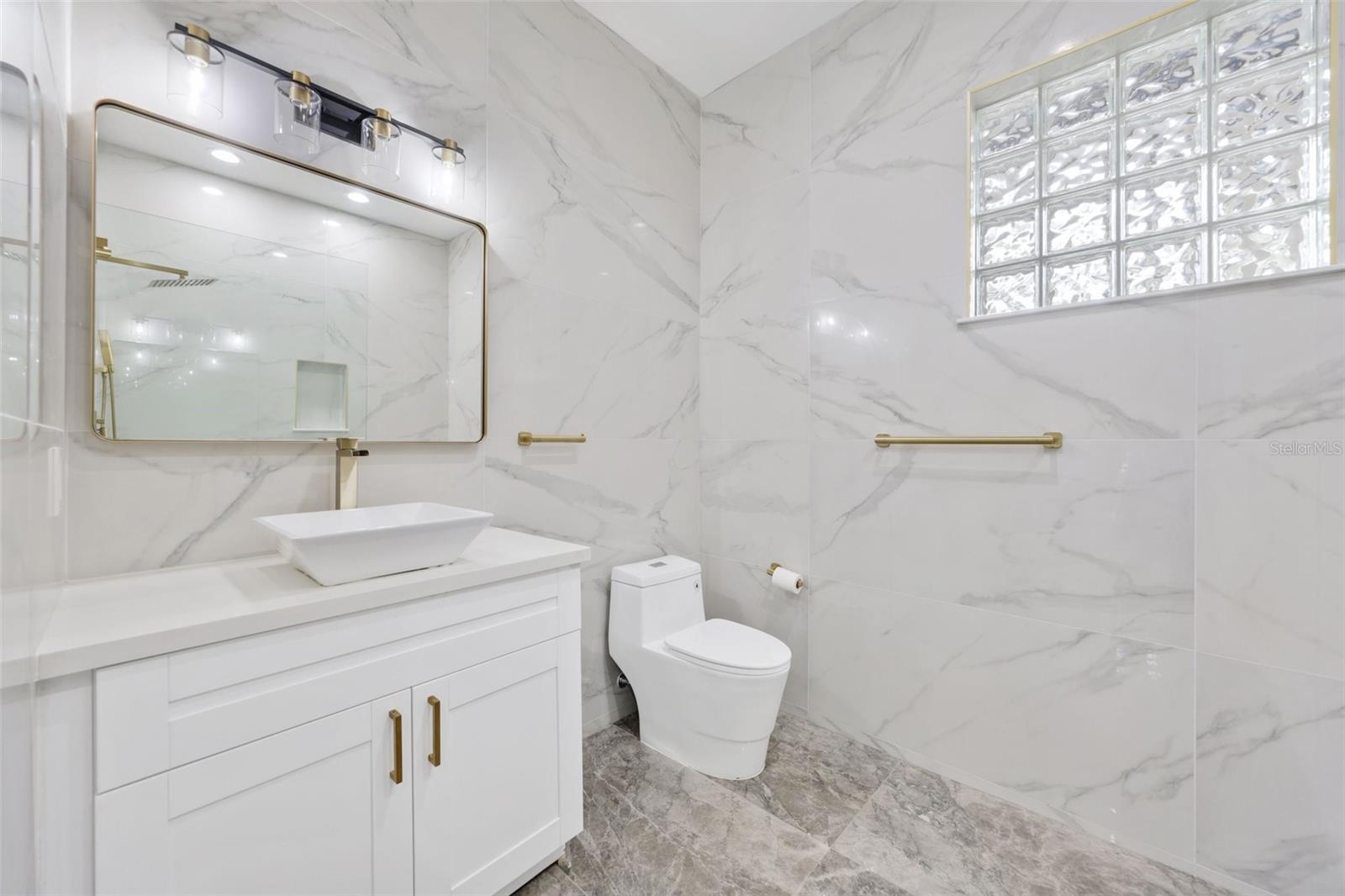 Image 36 of 97 For 10630 El Caballo Court