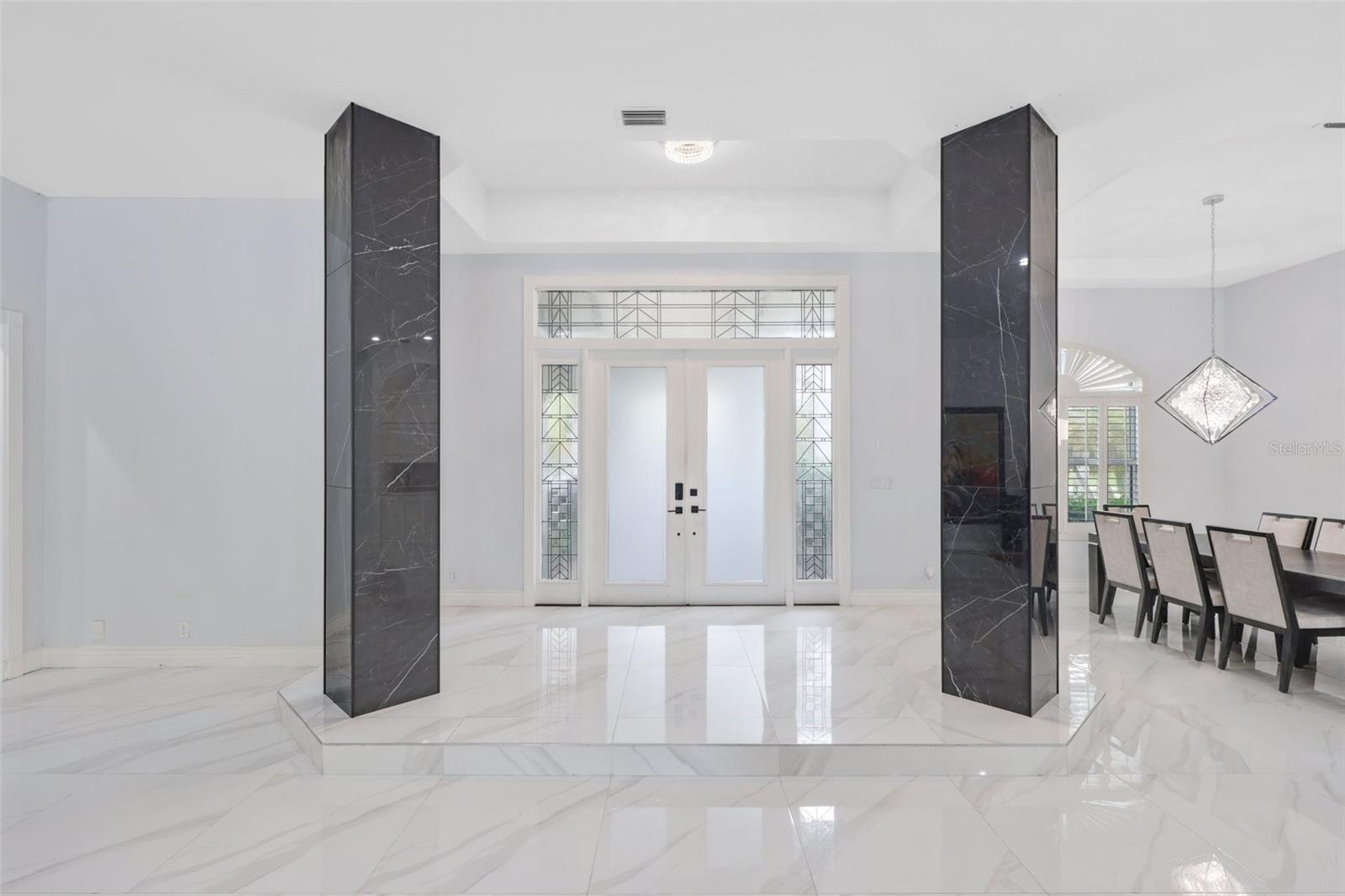 Image 4 of 97 For 10630 El Caballo Court