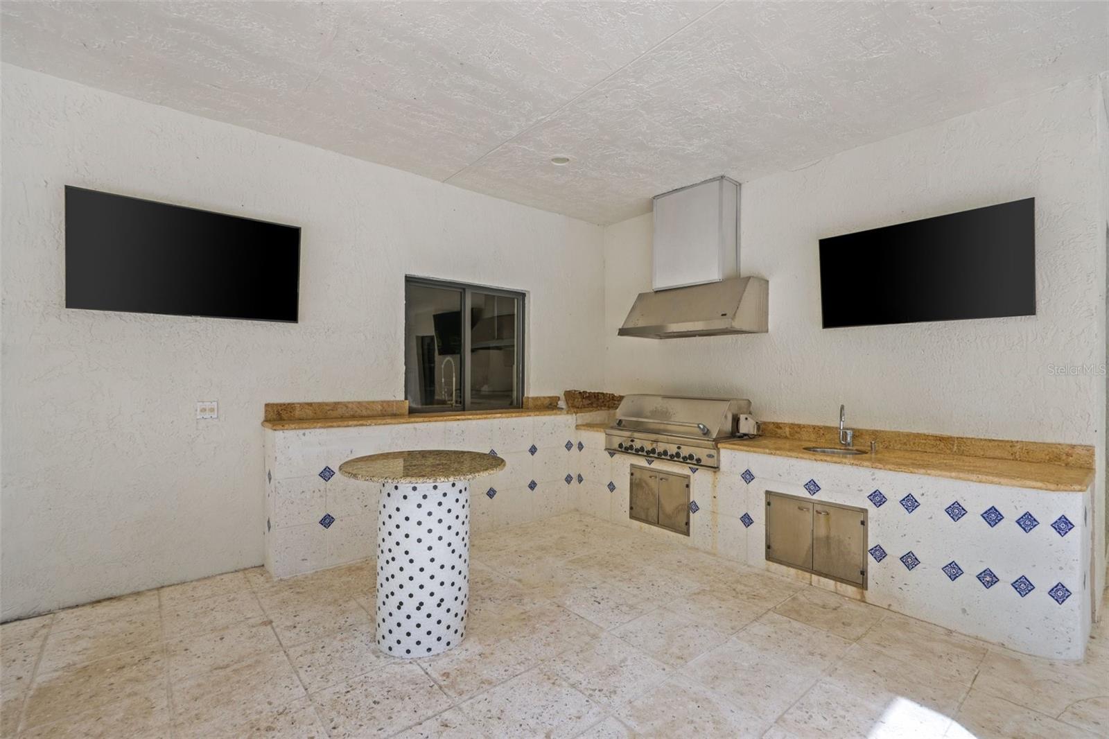 Image 43 of 97 For 10630 El Caballo Court