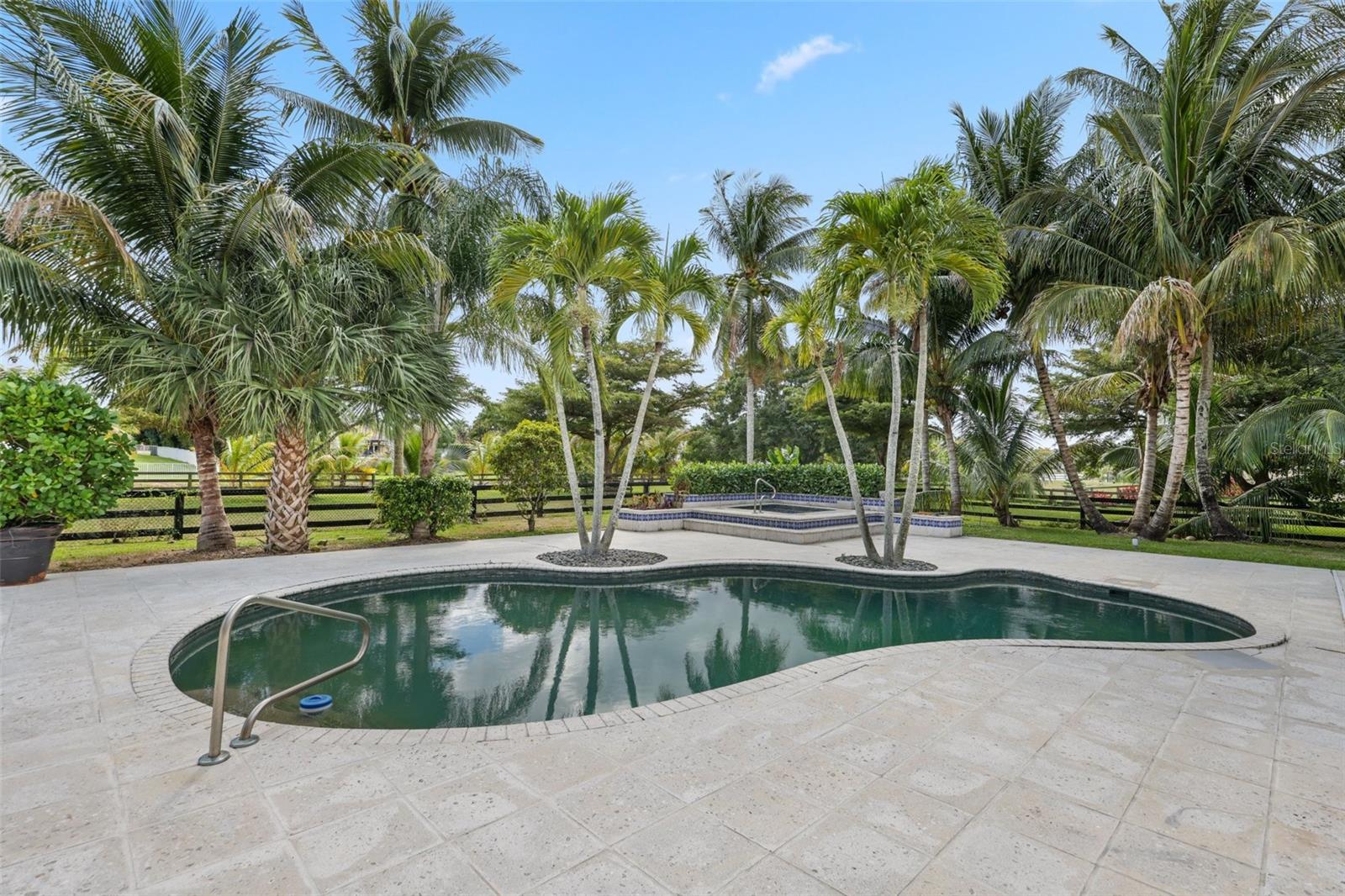 Image 46 of 97 For 10630 El Caballo Court