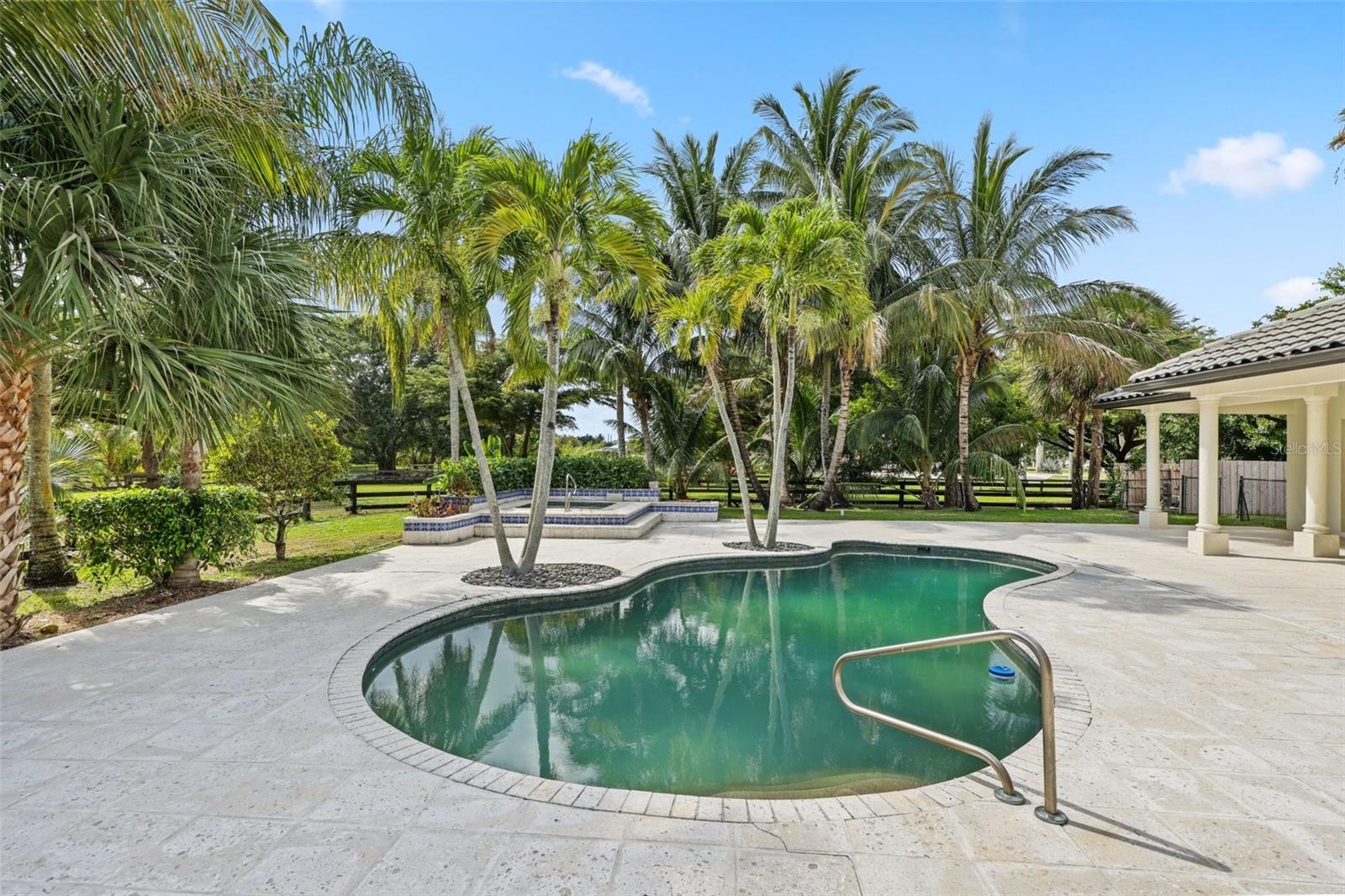 Image 52 of 97 For 10630 El Caballo Court