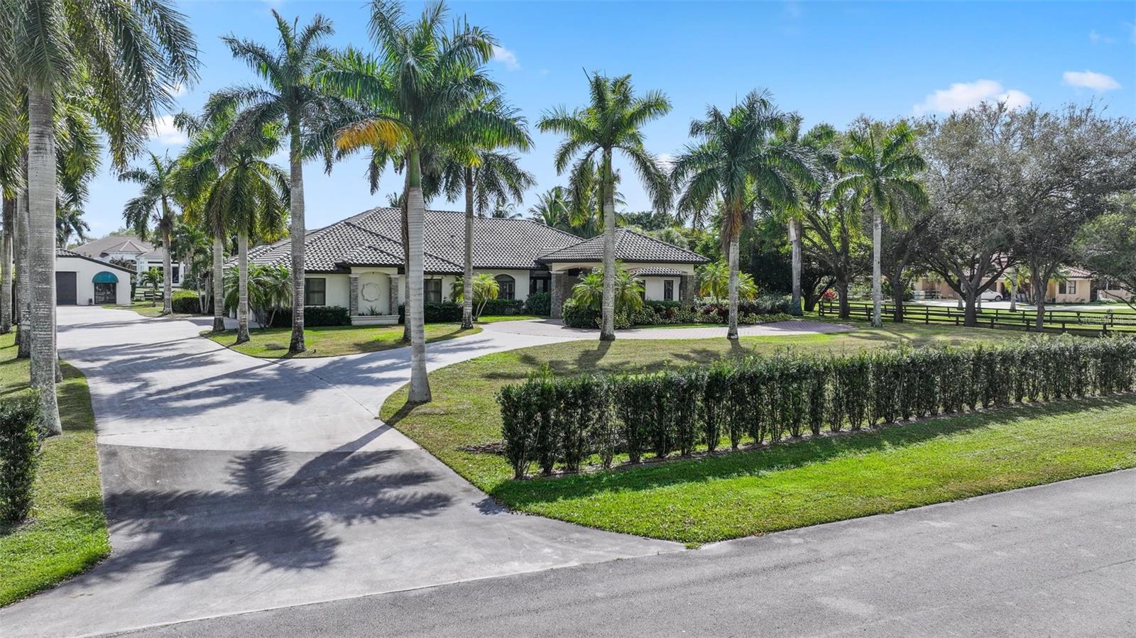 Image 85 of 97 For 10630 El Caballo Court