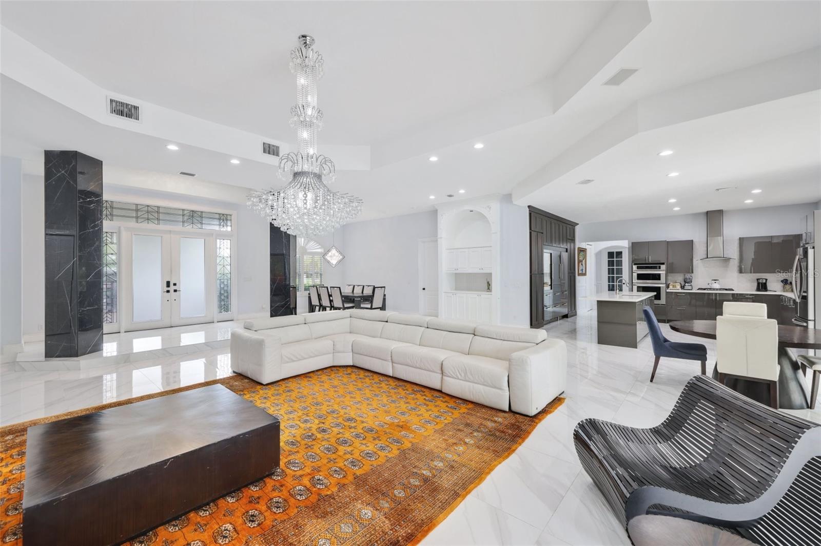 Image 9 of 97 For 10630 El Caballo Court