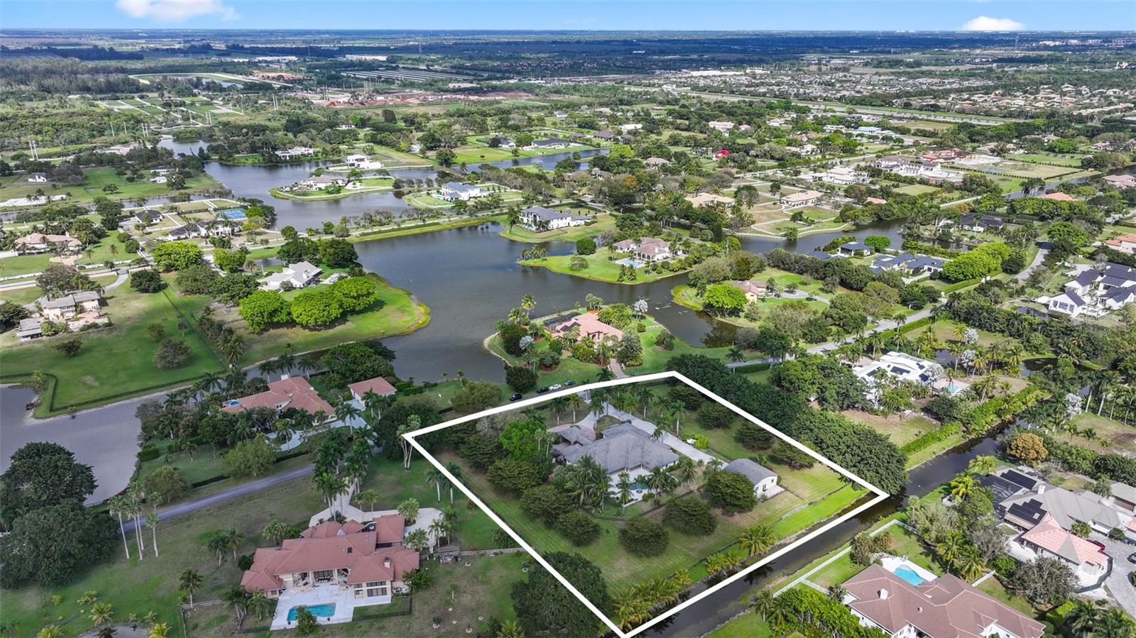 Image 93 of 97 For 10630 El Caballo Court