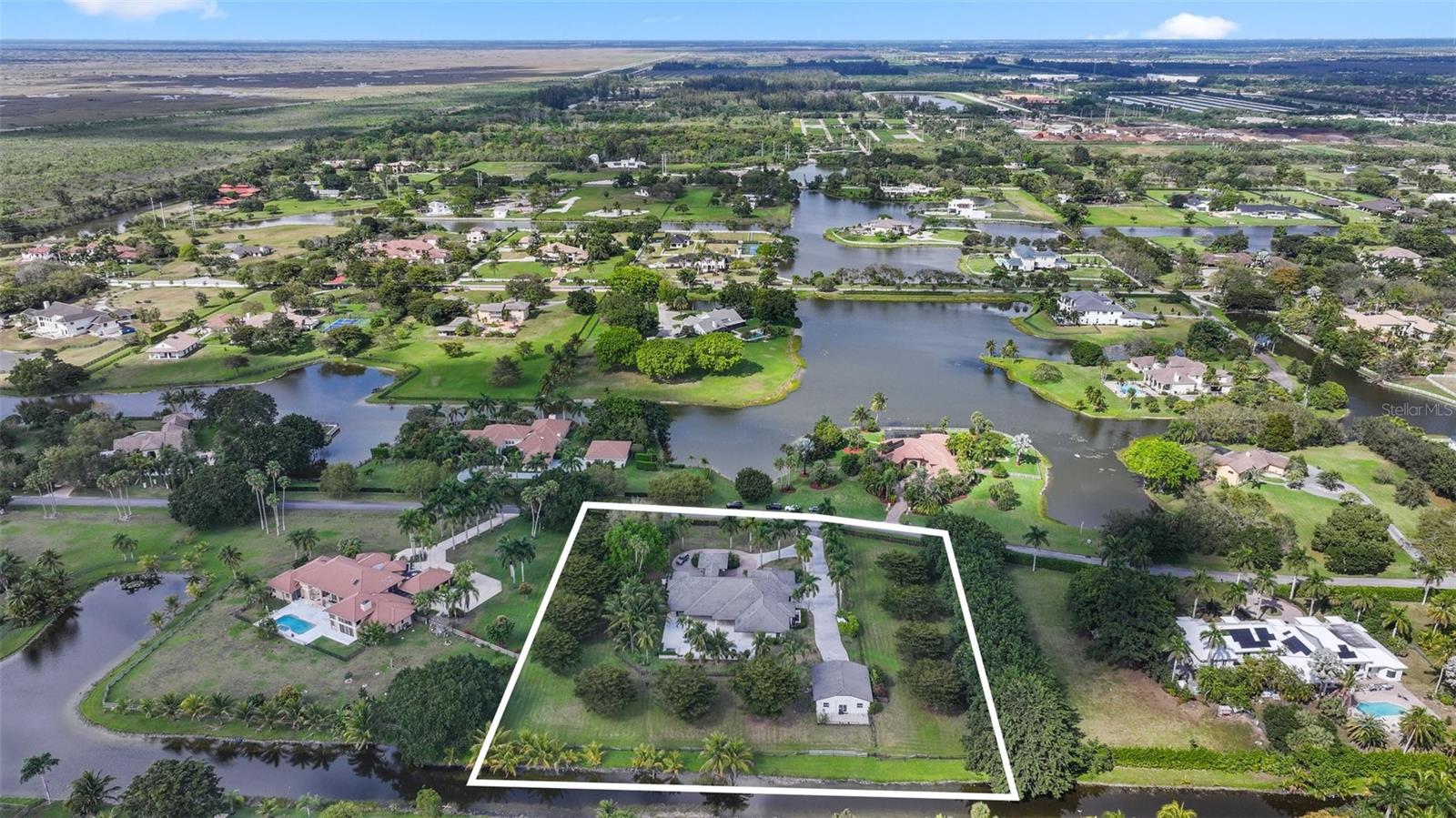 Image 94 of 97 For 10630 El Caballo Court