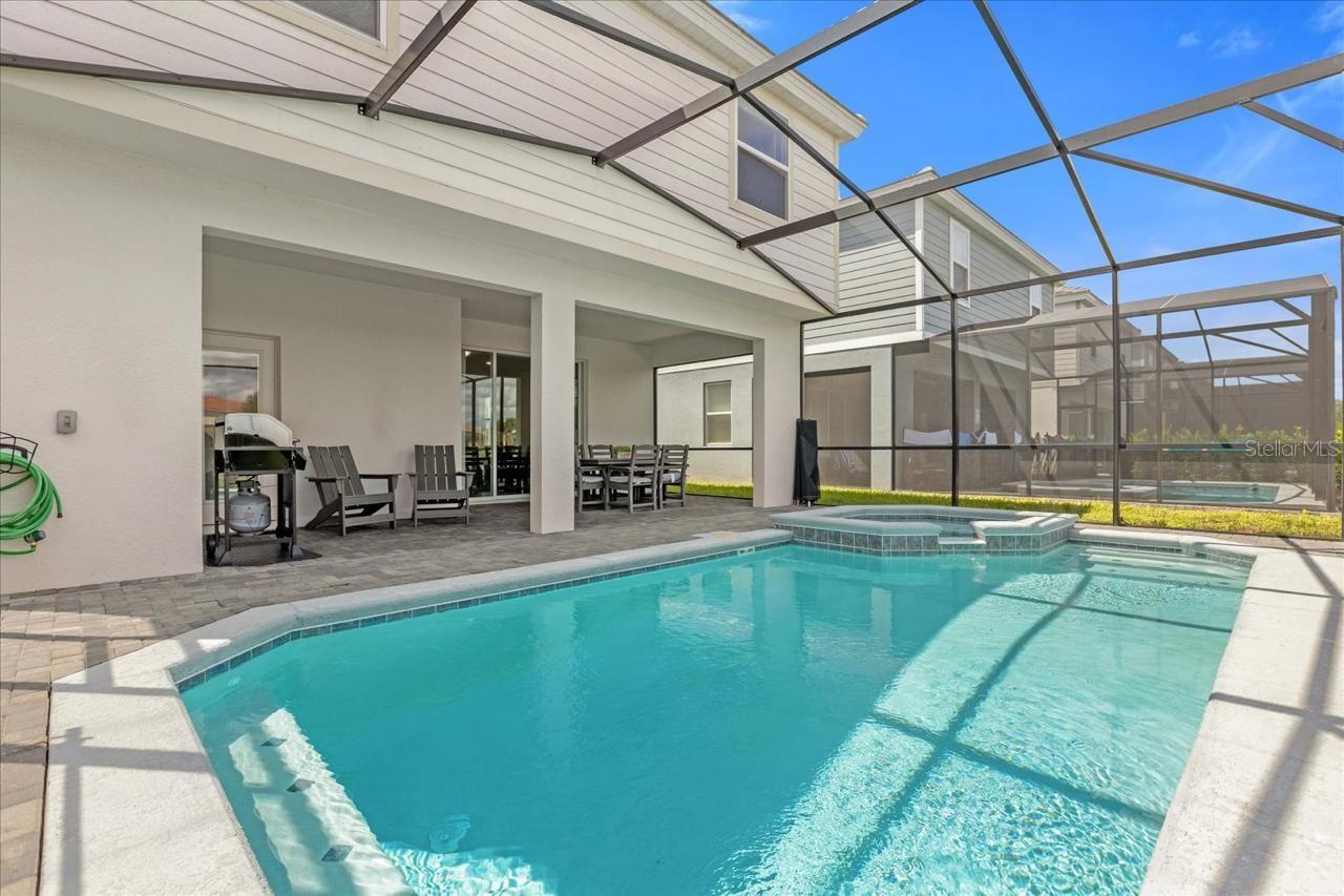 Image 15 of 22 For 7211 Oakmoss Loop