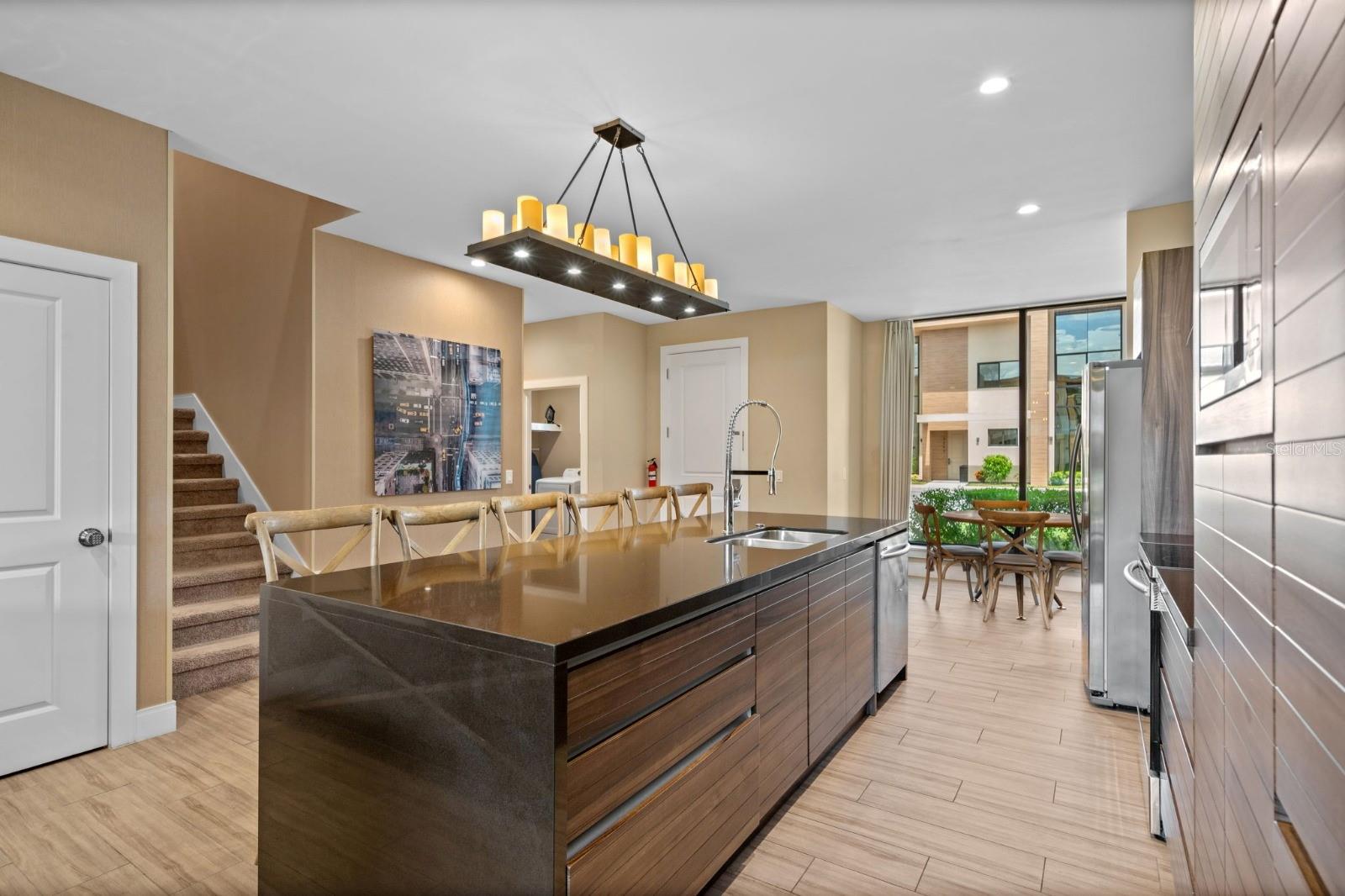 Image 2 of 24 For 3092 Rockefeller Way