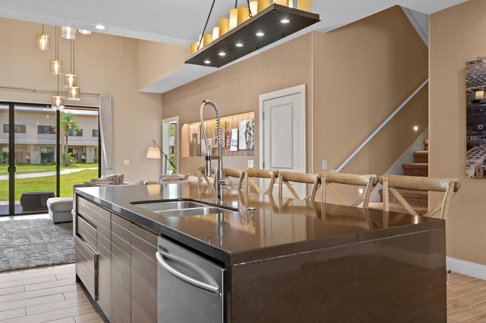 Image 4 of 24 For 3092 Rockefeller Way