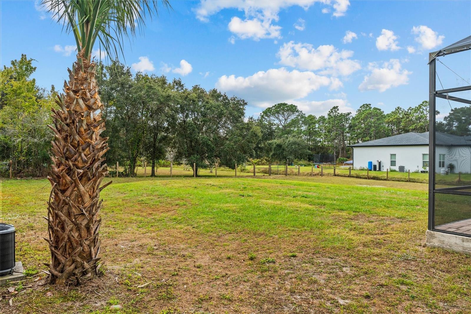 Image 41 of 51 For 20744 Sheldon Street