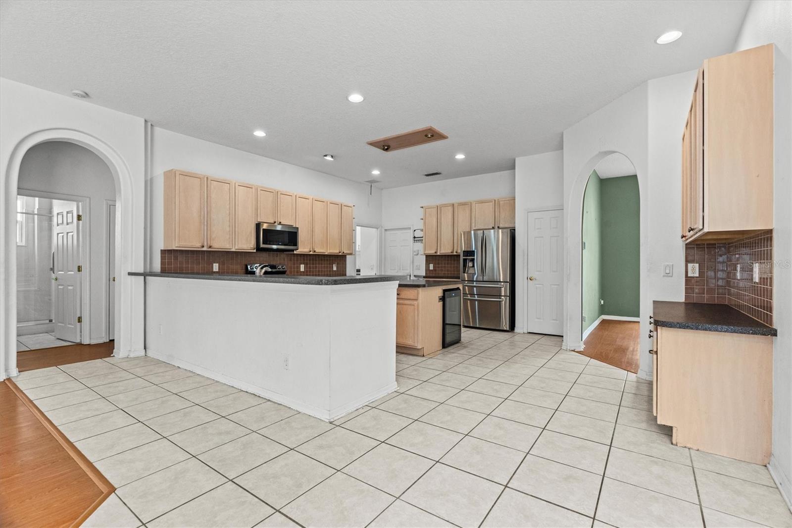 Image 8 of 51 For 20744 Sheldon Street