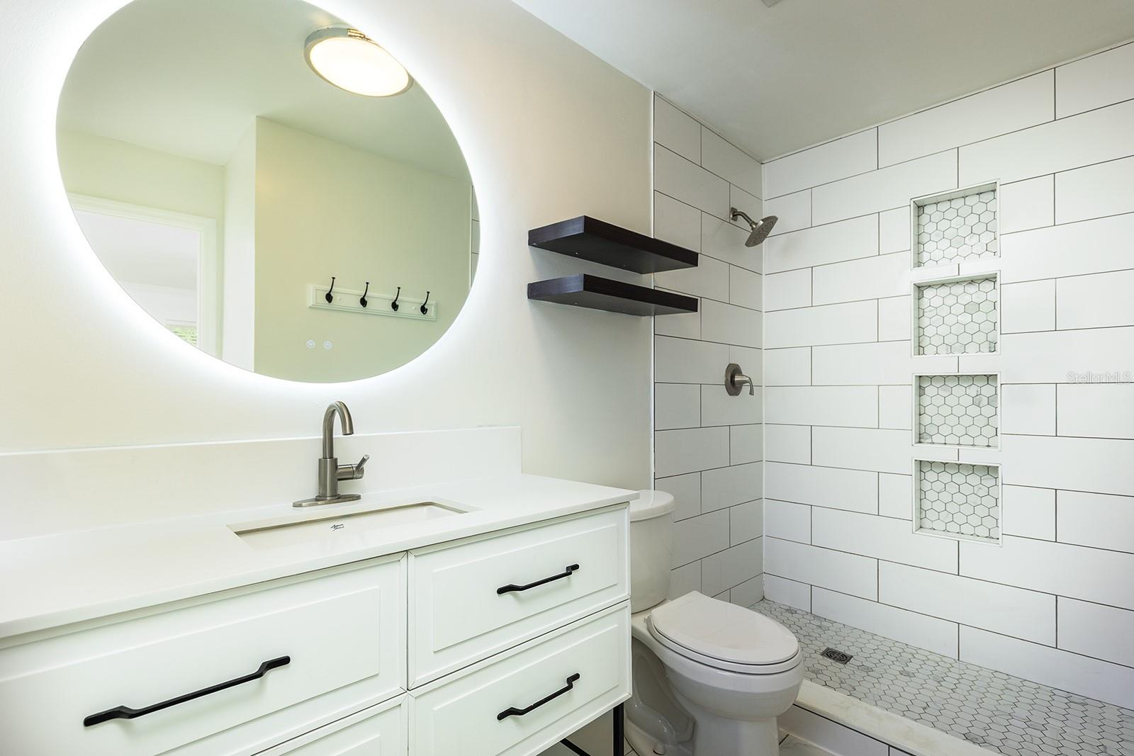 Image 20 of 30 For 3201 Lake Margaret Drive