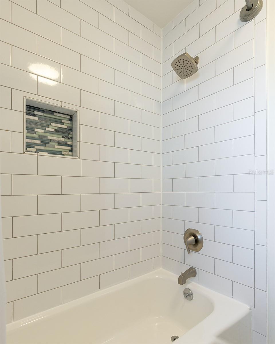 Image 26 of 30 For 3201 Lake Margaret Drive