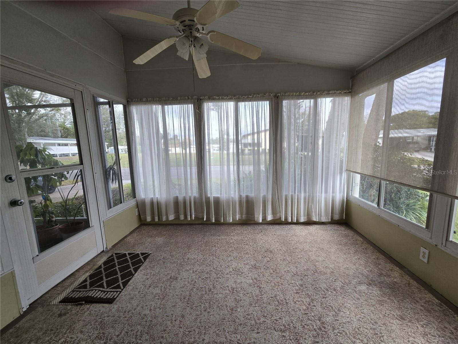 Image 20 of 32 For 3740 Citrus Circle 709