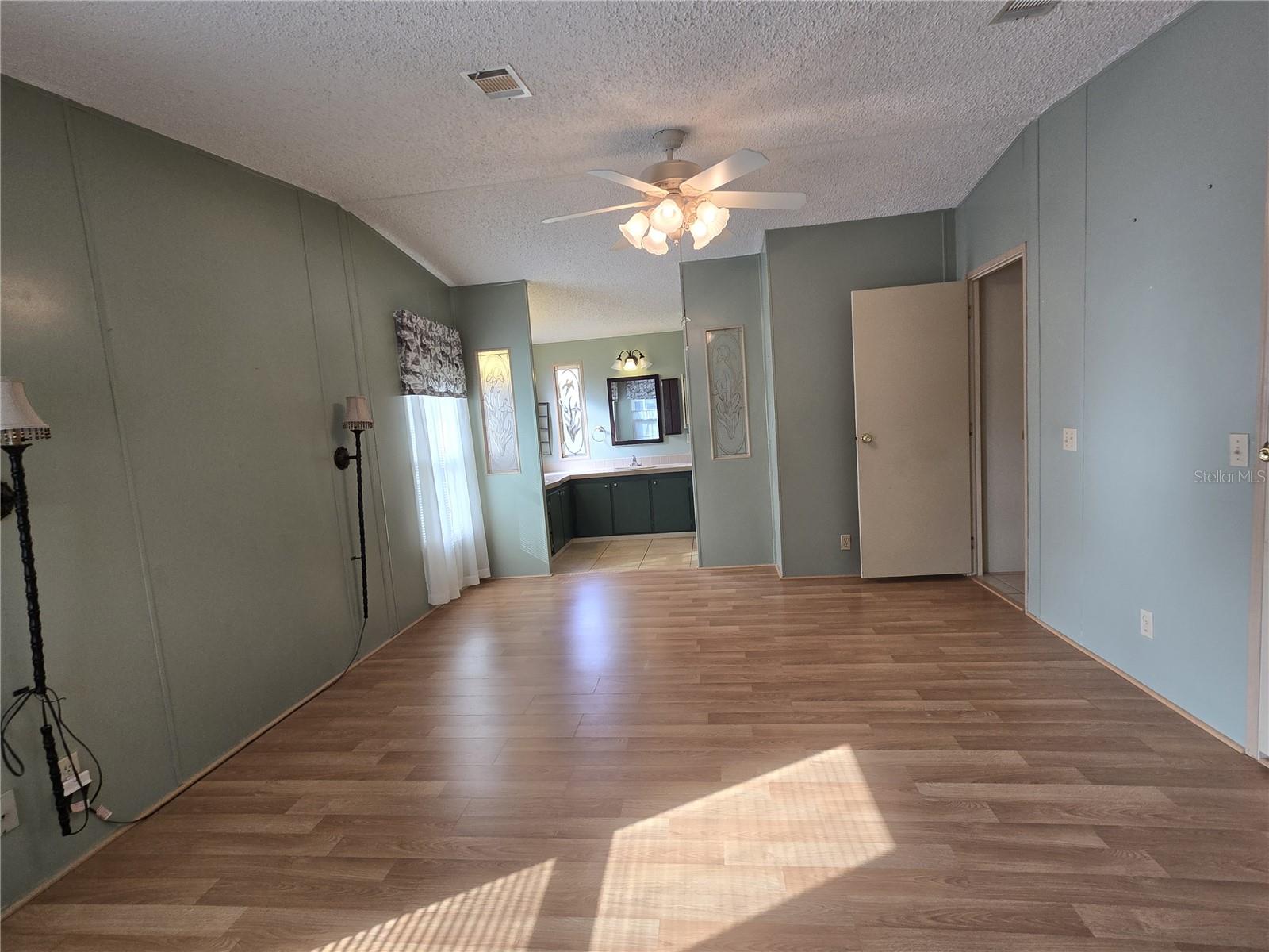 Image 29 of 32 For 3740 Citrus Circle 709