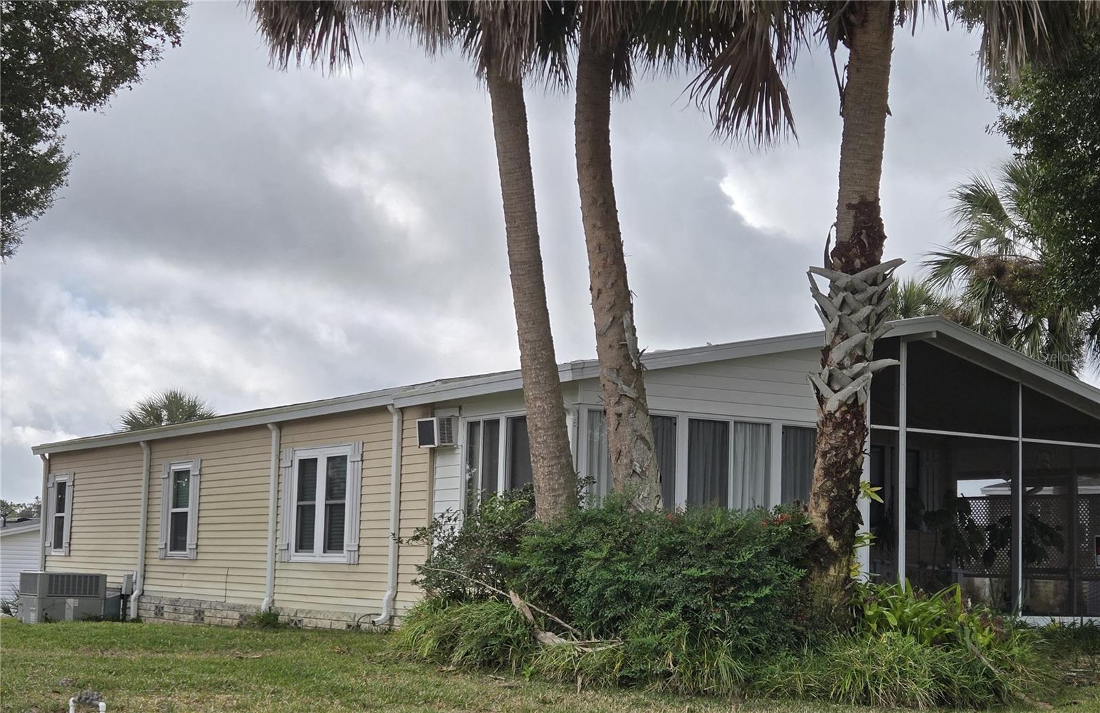 Image 4 of 32 For 3740 Citrus Circle 709