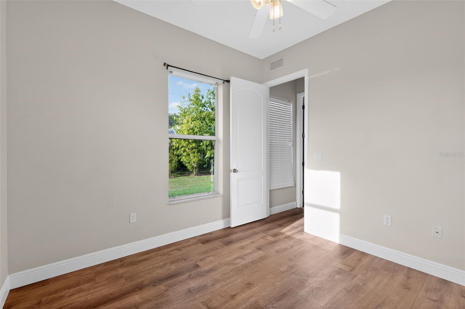 Image 9 of 35 For 1216 Heavitree Court