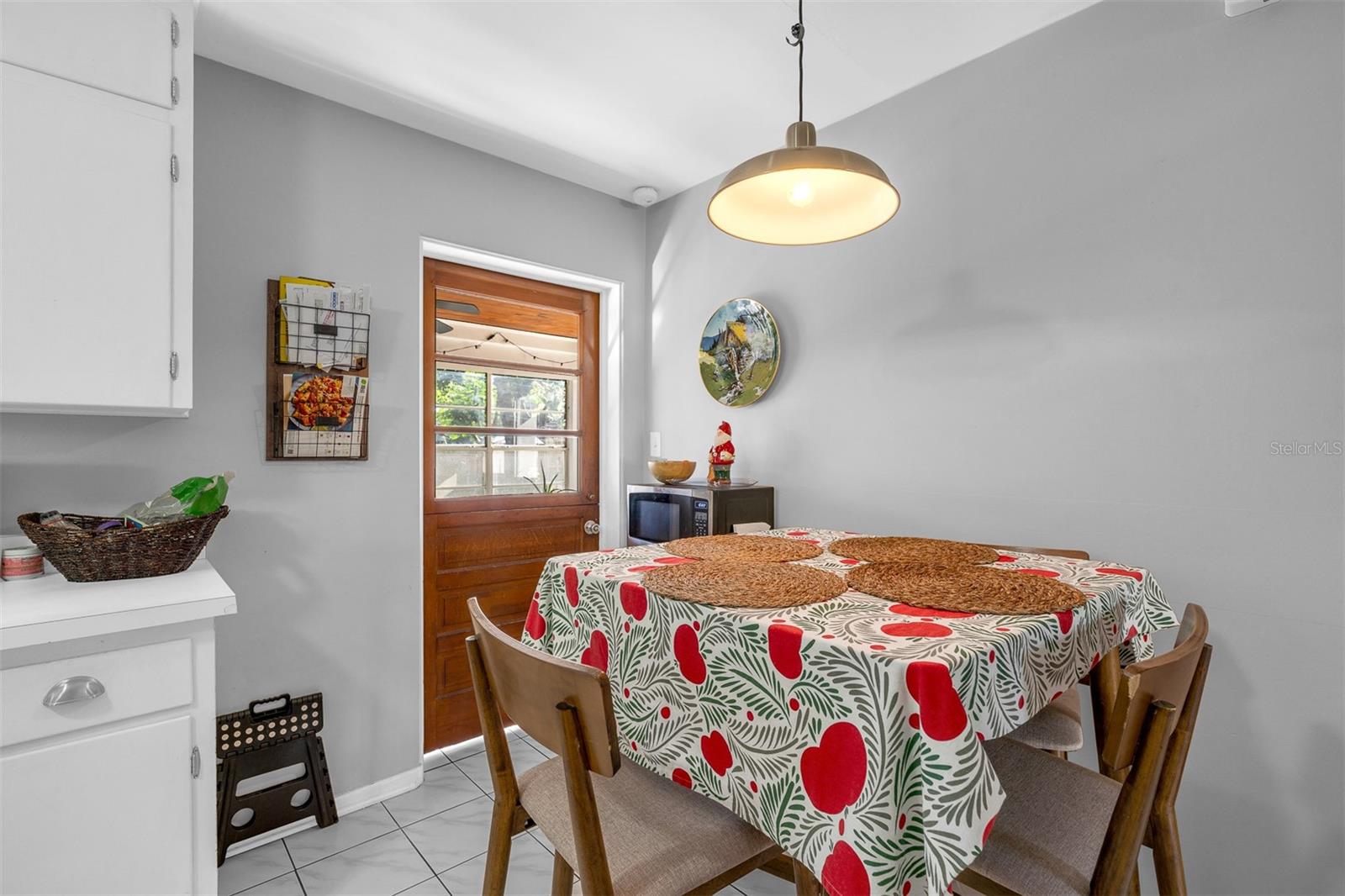 Image 12 of 17 For 109 Brown Avenue