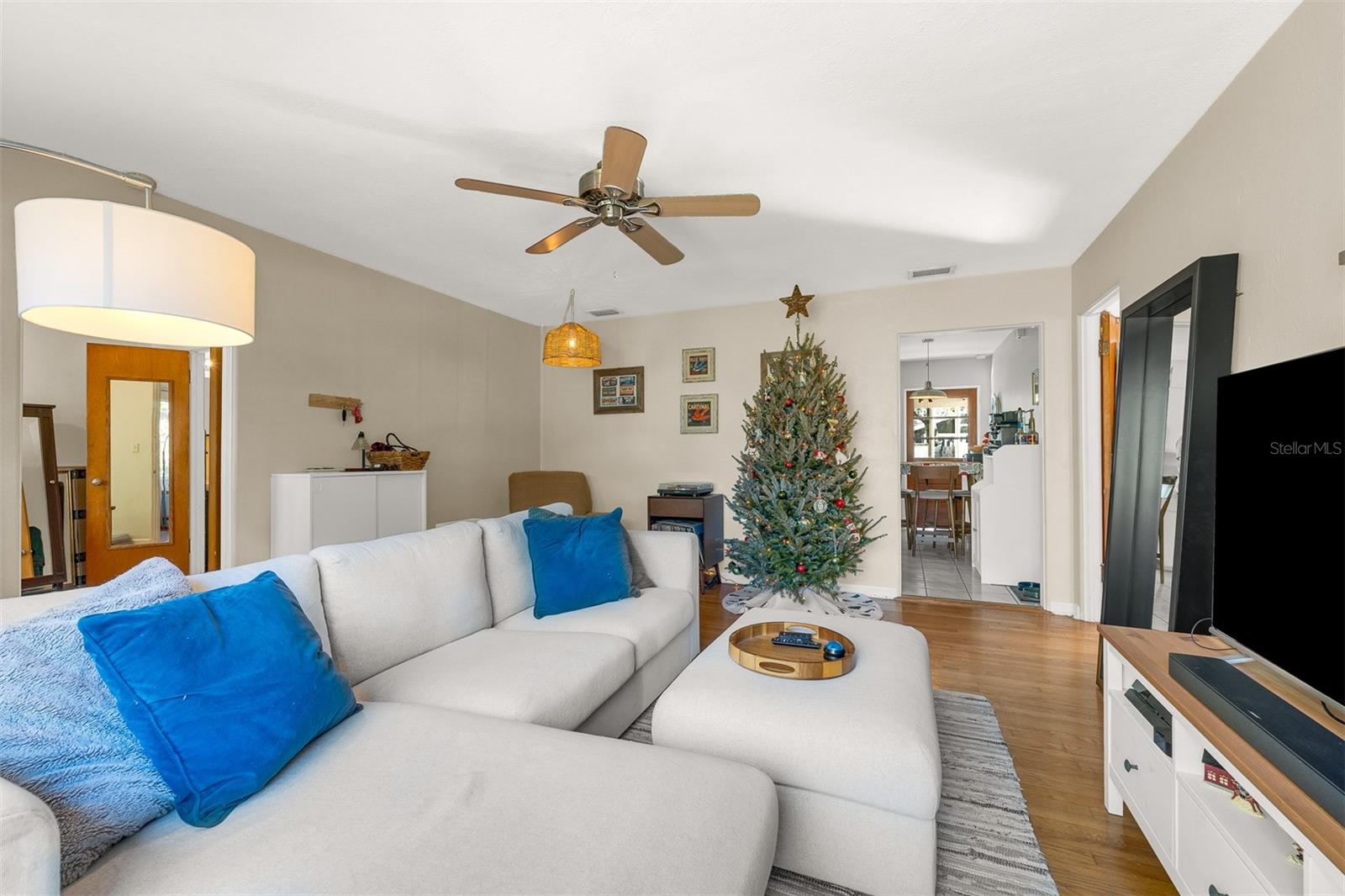 Image 8 of 17 For 109 Brown Avenue