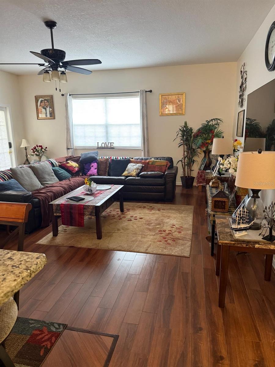 Image 11 of 22 For 1019 Robin Lane