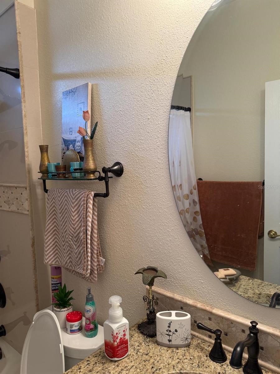 Image 14 of 22 For 1019 Robin Lane