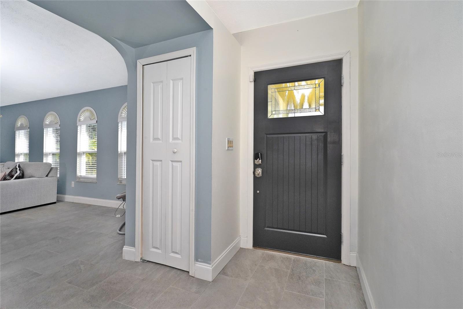 Image 6 of 27 For 1516 Glendale Avenue Nw