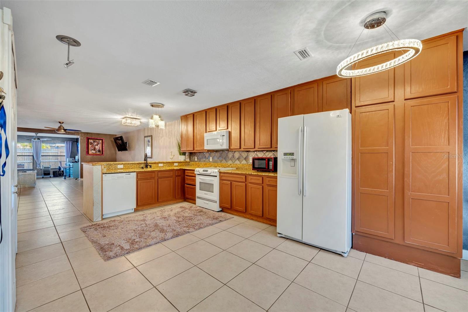 Image 4 of 26 For 2634 Exuma Way