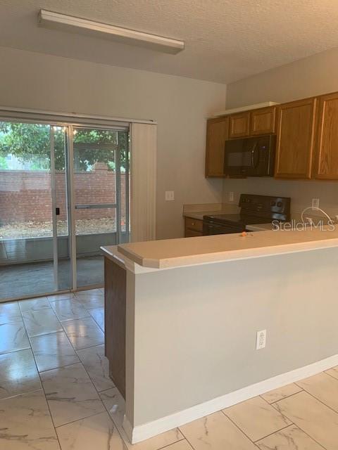 Image 4 of 22 For 110 Wilton Circle