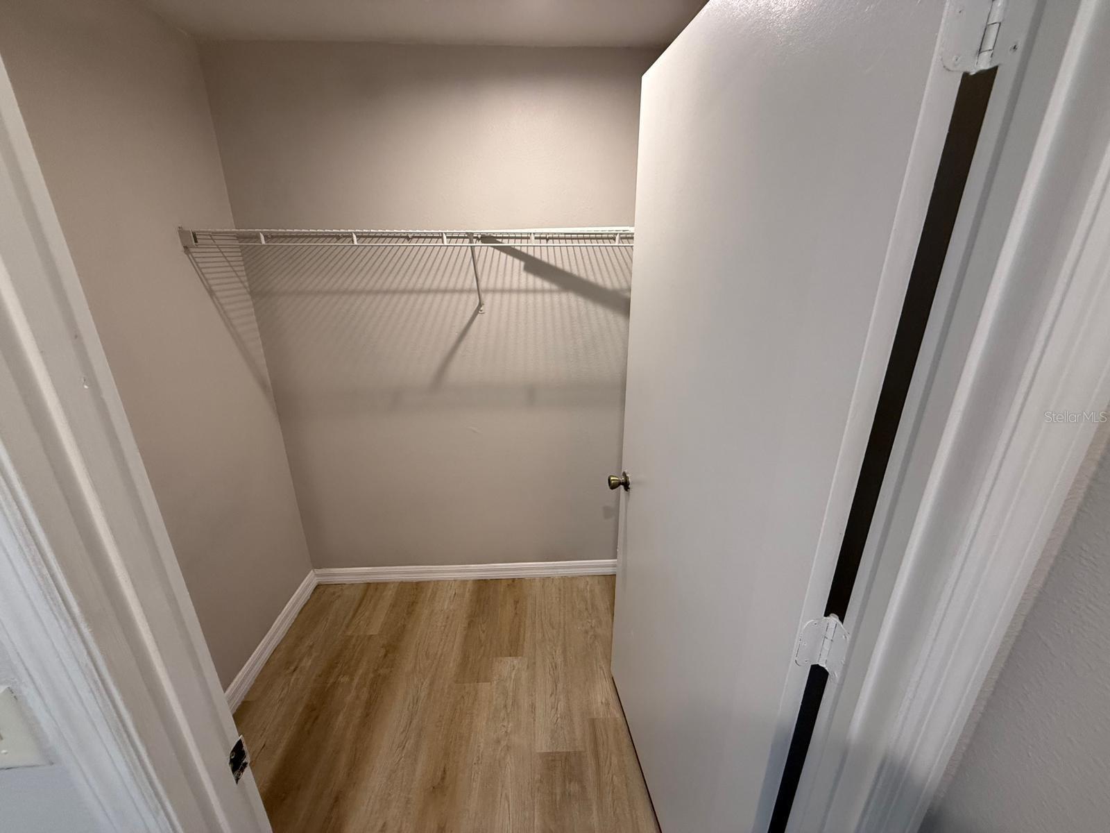 Image 12 of 43 For 5506 Metrowest Boulevard 211