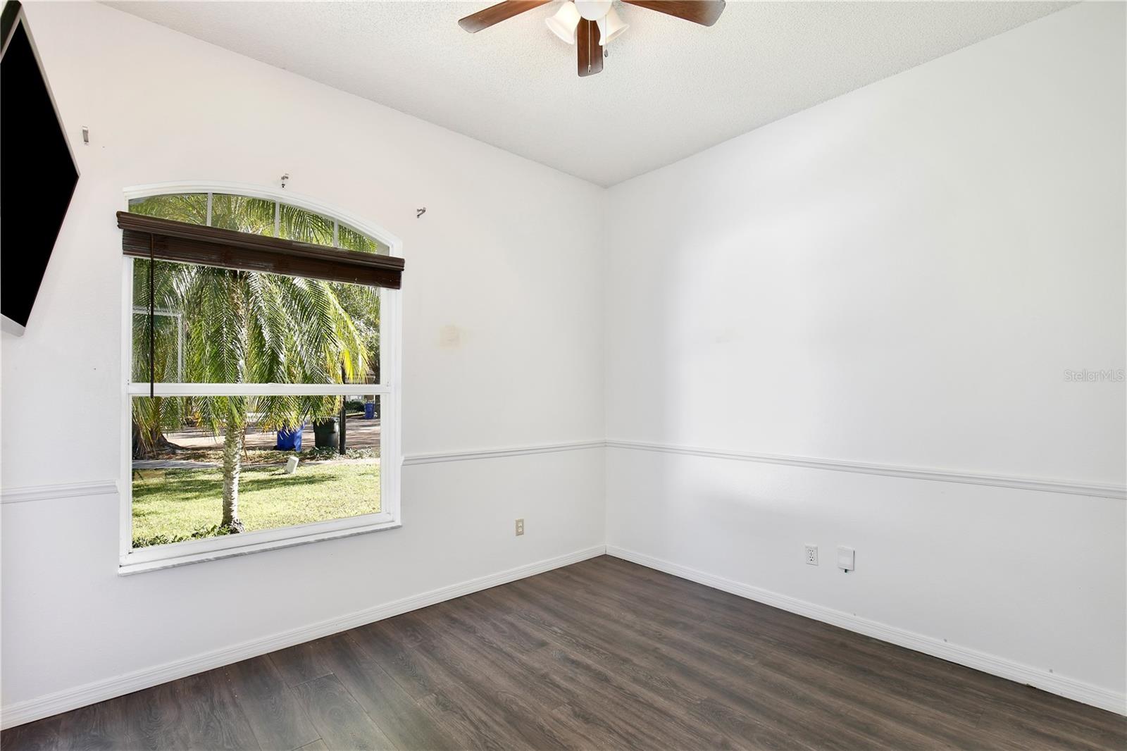 Image 18 of 30 For 654 King Harold Court