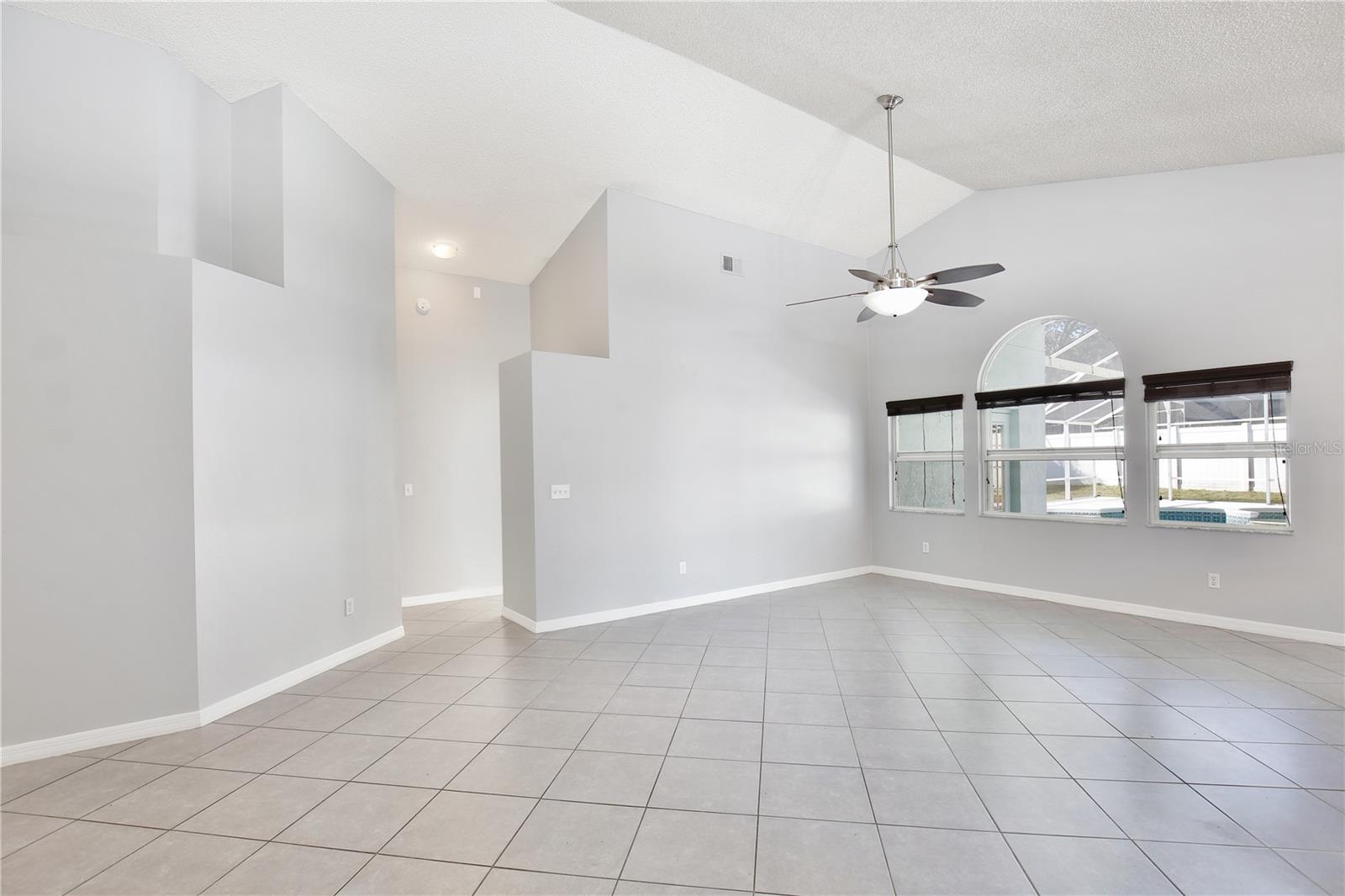 Image 5 of 30 For 654 King Harold Court