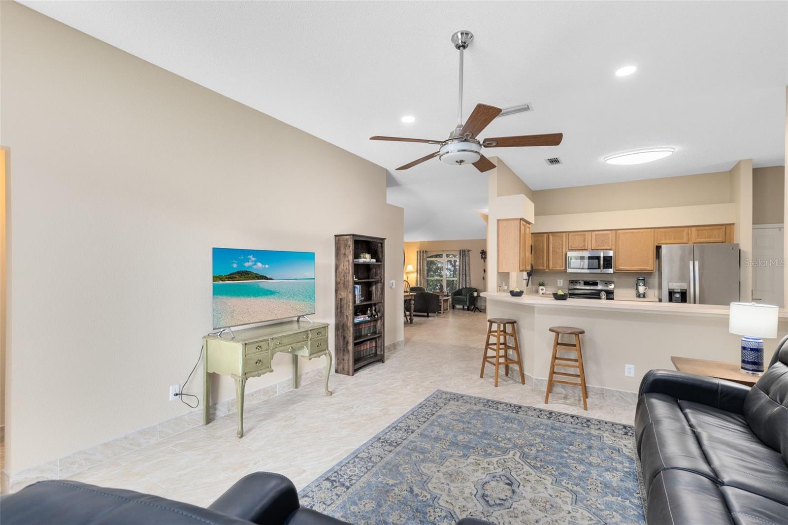 Image 25 of 33 For 667 Andover Circle